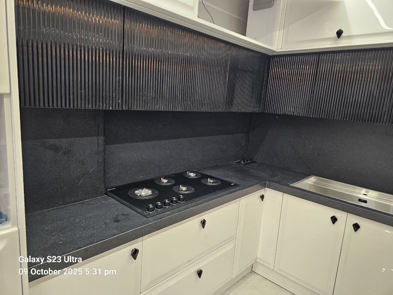 سنگ گرانیت چرمی